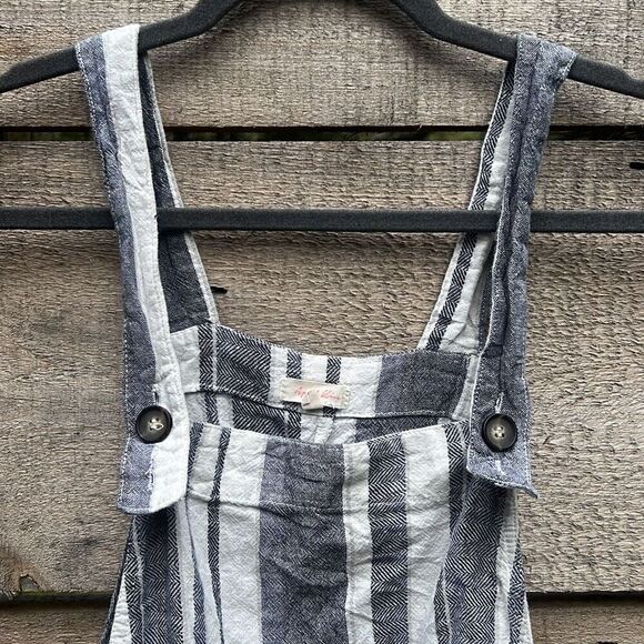 April Kiss Women's Blue And White Linen Blend Striped Romper Overalls - Picture 3 of 6